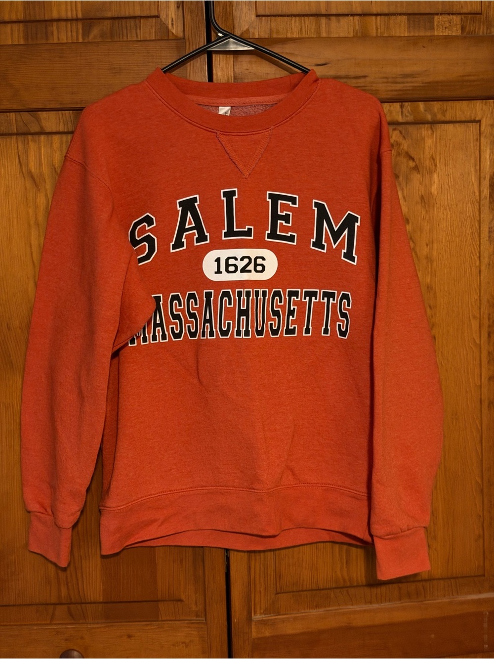 Salem 1626 Massachusetts Orange Crewneck Sweatshirt - Men